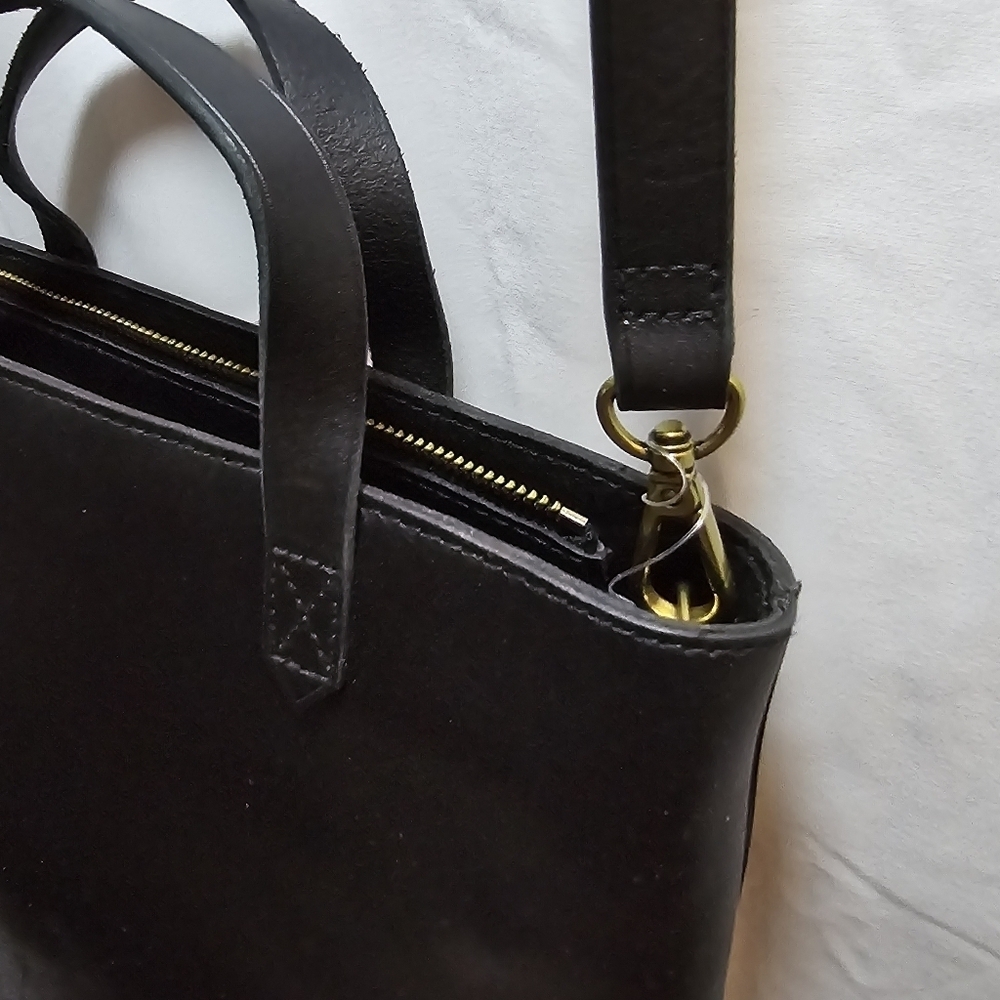 NWT Madewell Black Cow Leather Zip Top Transport Crossbody Bag Top Handle Purse - Picture 2 of 15